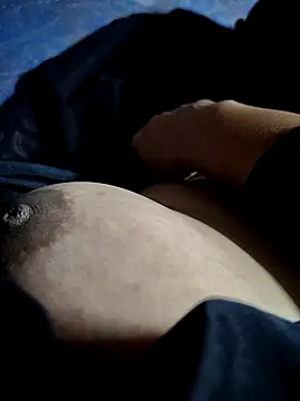 Snapshot of Hot_lali_555 chatting on 10.30.25 Hot lali 555 online show from 10.30.25