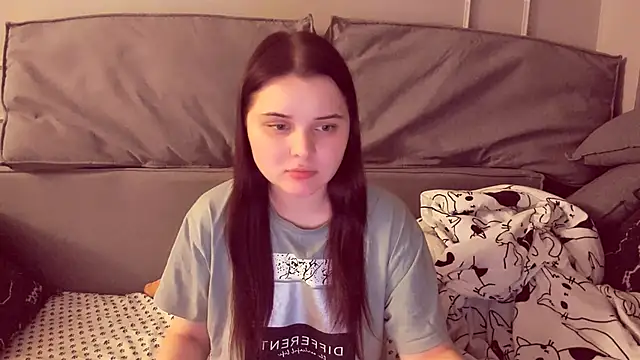 Snapshot of Isabellaprincess chatting on 09.29.25 Isabellaprincess online show from 09.29.25