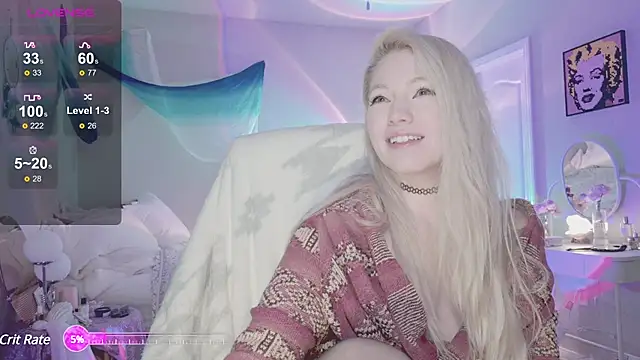Snapshot of Talulaa chatting on 01.08.25 Talulaa online show from 01.08.25