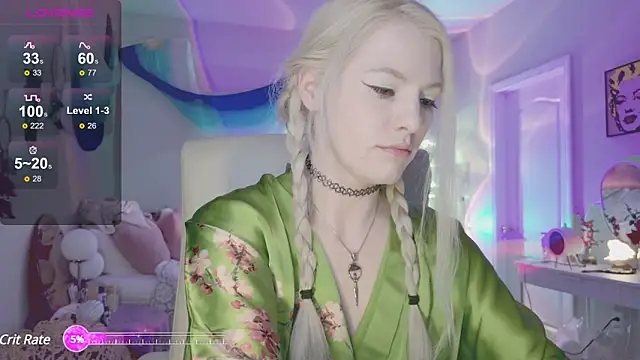 Snapshot of Talulaa chatting on 01.20.25 Talulaa online show from 01.20.25