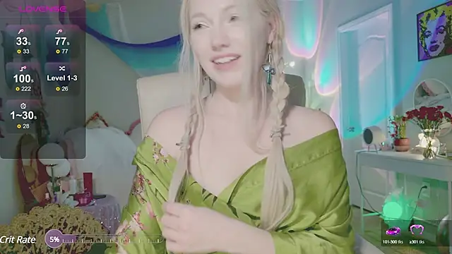 Snapshot of Talulaa chatting on 03.18.25 Talulaa online show from 03.18.25