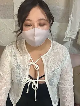 Snapshot of kotone_blossom_x chatting on 10.10.25 kotone blossom x online show from 10.10.25