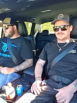 Snapshot of brokecountrylads chatting on 10.15.25 brokecountrylads online show from 10.15.25