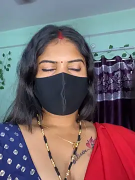 Snapshot of V-Hot-Sweti chatting on 09.09.25 V-Hot-Sweti online show from 09.09.25