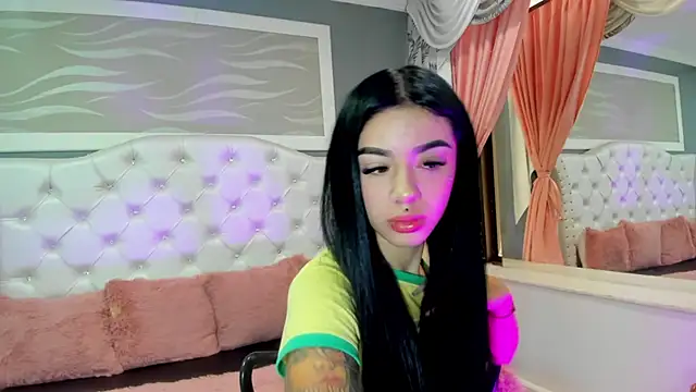 Snapshot of _camila_ortiz chatting on 09.12.25  camila ortiz online show from 09.12.25