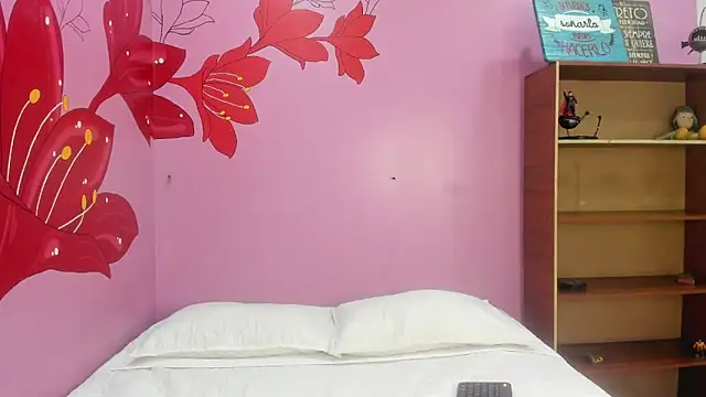 ValentinaLuxee online show from 10.06.25