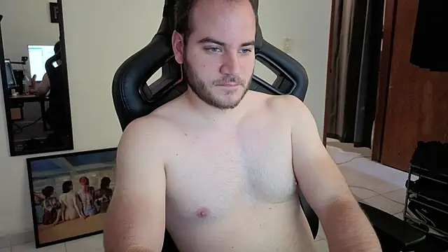 Snapshot of Paul00474 chatting on 09.19.25 Paul00474 online show from 09.19.25