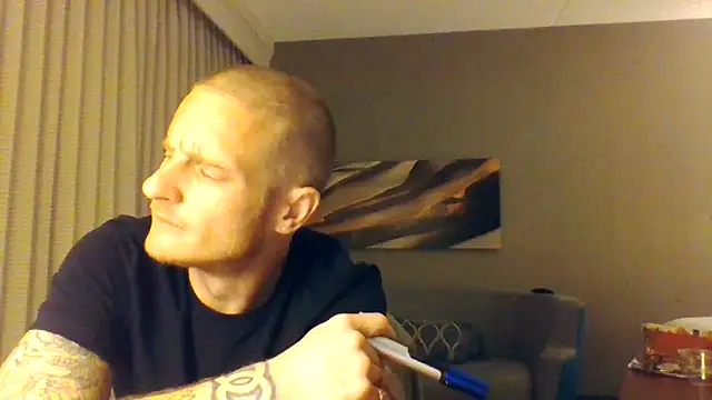 Snapshot of WWGD69 chatting on 09.20.25 WWGD69 online show from 09.20.25