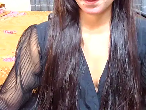 Snapshot of AlisaPari2007 chatting on 10.02.25 AlisaPari2007 online show from 10.02.25