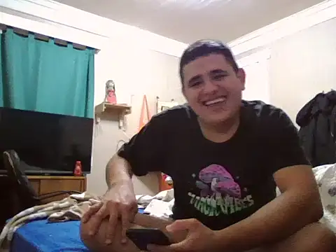 Snapshot of whitsblack chatting on 09.09.25 whitsblack online show from 09.09.25