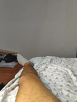 Snapshot of badlove42 chatting on 11.16.25 badlove42 online show from 11.16.25