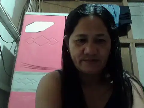 hotmama 063 online show from 10.21.25