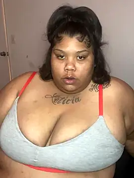 Snapshot of BlaxicanaMami chatting on 10.07.25 BlaxicanaMami online show from 10.07.25