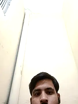 Snapshot of indian_danny chatting on 10.18.25 indian danny online show from 10.18.25