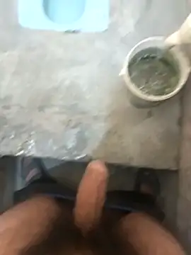 Snapshot of indian_danny chatting on 10.19.25 indian danny online show from 10.19.25