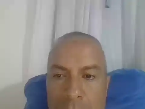 Snapshot of ALFRERM chatting on 09.21.25 ALFRERM online show from 09.21.25