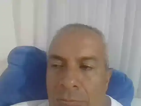 Snapshot of ALFRERM chatting on 11.13.25 ALFRERM online show from 11.13.25