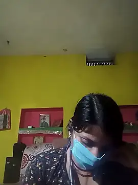 Snapshot of Rani_or_Raja chatting on 10.29.25 Rani or Raja online show from 10.29.25