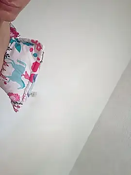 Snapshot of Johan_Dangel chatting on 10.13.25 Johan Dangel online show from 10.13.25