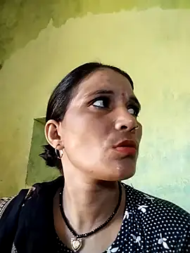 Snapshot of Monika_cut chatting on 09.21.25 Monika cut online show from 09.21.25