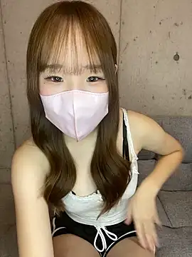 maika 3 online show from 10.22.25