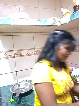 Snapshot of Rashmi_Pathak chatting on 10.06.25 Rashmi Pathak online show from 10.06.25