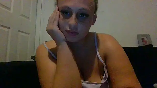 Snapshot of Welsh_Maya19X chatting on 09.08.25 Welsh Maya19X online show from 09.08.25