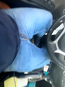 Snapshot of Jedr10 chatting on 09.17.25 Jedr10 online show from 09.17.25