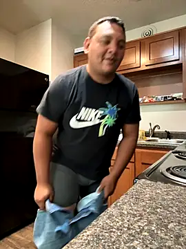 Snapshot of Jedr10 chatting on 09.18.25 Jedr10 online show from 09.18.25