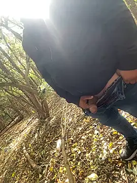 Snapshot of Jedr10 chatting on 11.08.25 Jedr10 online show from 11.08.25