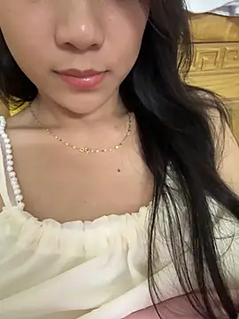 Snapshot of Chery-eva chatting on 09.14.25 Chery-eva online show from 09.14.25