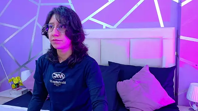 Snapshot of jupiterysaturno chatting on 09.26.25 jupiterysaturno online show from 09.26.25