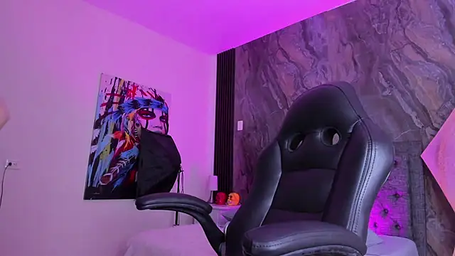 Snapshot of Zoe_Rosse00 chatting on 09.21.25 Zoe Rosse00 online show from 09.21.25