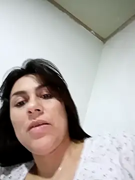 Snapshot of vanessa-titisM chatting on 11.01.25 vanessa-titisM online show from 11.01.25