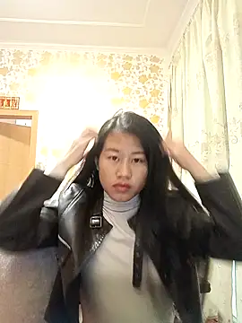 Snapshot of luy-xinh02 chatting on 11.03.25 luy-xinh02 online show from 11.03.25