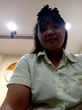 Snapshot of SSexykute3456 chatting on 09.28.25 SSexykute3456 online show from 09.28.25