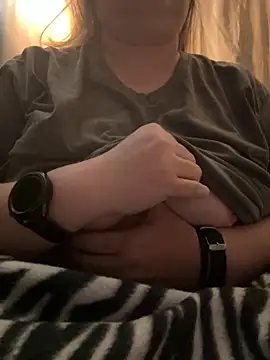 Snapshot of lindamarie_ chatting on 09.12.25 lindamarie online show from 09.12.25