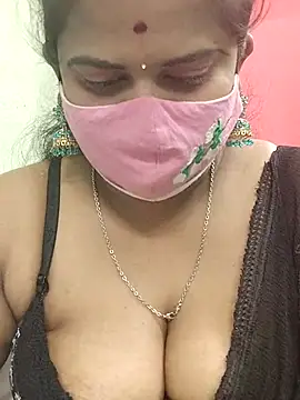 Snapshot of Diya_Rani chatting on 09.30.25 Diya Rani online show from 09.30.25