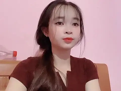 Snapshot of Suna7383 chatting on 10.06.25 Suna7383 online show from 10.06.25