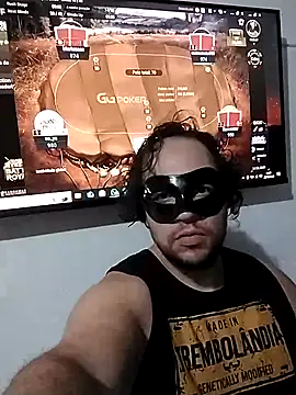 Snapshot of Midnight_Addiction chatting on 10.29.25 Midnight Addiction online show from 10.29.25