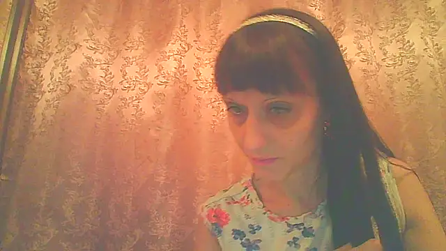 Snapshot of Irivana chatting on 10.03.25 Irivana online show from 10.03.25