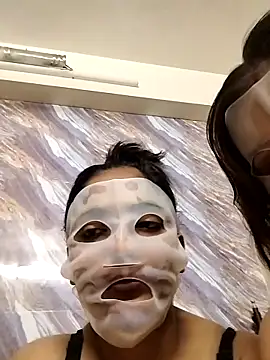 Snapshot of Loveangle1 chatting on 10.23.25 Loveangle1 online show from 10.23.25