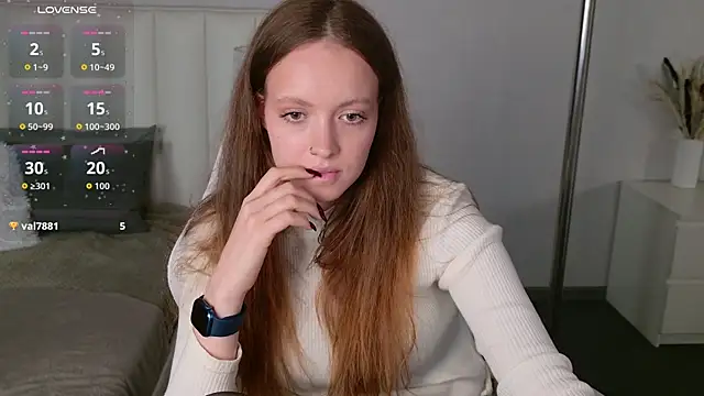 Snapshot of SallyPinkman chatting on 09.18.25 SallyPinkman online show from 09.18.25