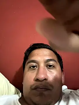 Snapshot of dannybs05 chatting on 09.24.25 dannybs05 online show from 09.24.25