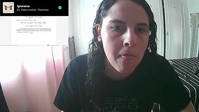 Snapshot of irisstorm chatting on 09.17.25 irisstorm online show from 09.17.25