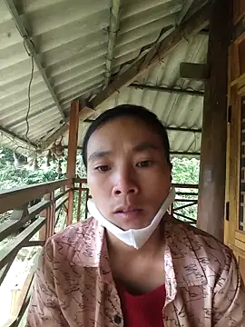 Snapshot of lily-00 chatting on 11.06.25 lily-00 online show from 11.06.25