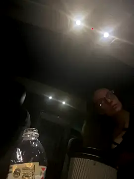 Snapshot of Texxaspearl chatting on 10.05.25 Texxaspearl online show from 10.05.25