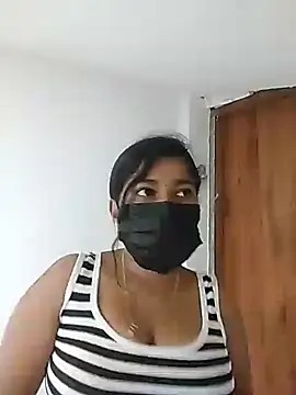 Snapshot of TAMIL_AMMUKUTTYY chatting on 09.23.25 TAMIL AMMUKUTTYY online show from 09.23.25