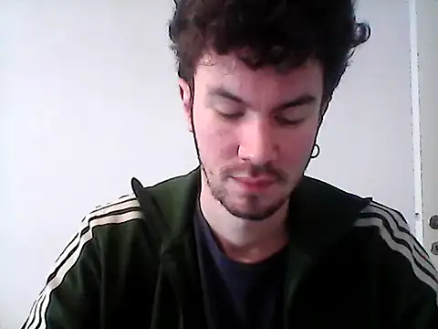 Snapshot of Lor92- chatting on 09.18.25 Lor92- online show from 09.18.25