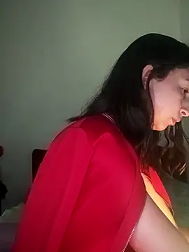 Snapshot of Vale_stone_ chatting on 10.03.25 Vale stone  online show from 10.03.25